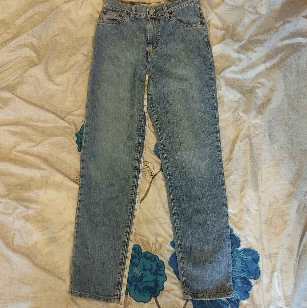 Levis 512 High Rise Slim Tapered Jeans